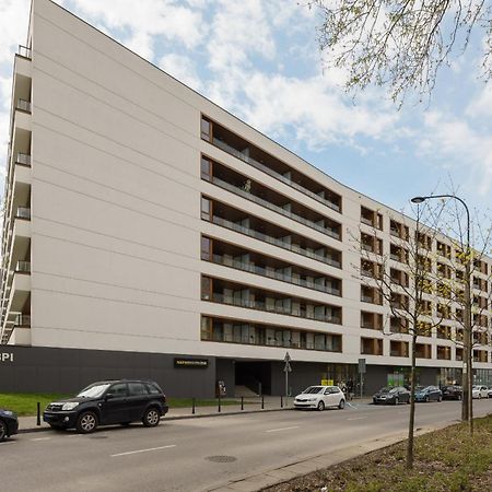 Apartment With Balcony & Parking In Warsaw By Noclegi Renters ภายนอก รูปภาพ